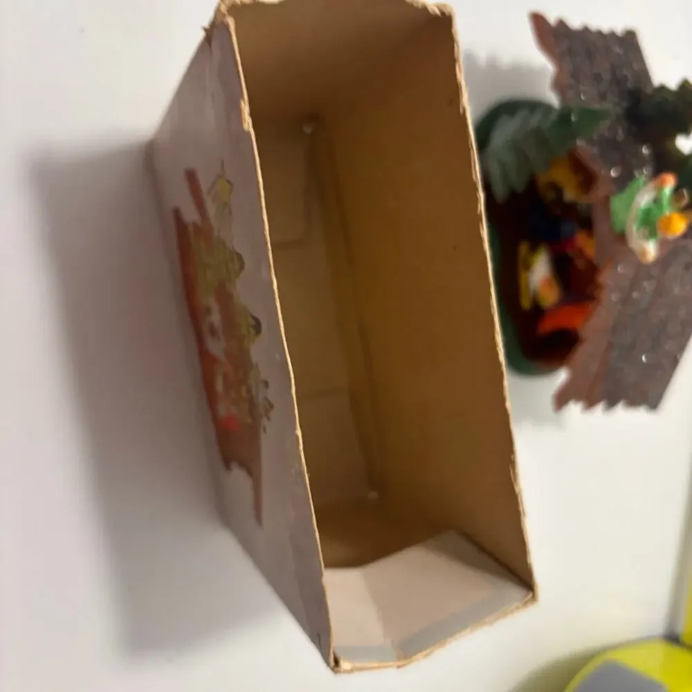 Vtg Mini Plastic Nativity Scene in Box Mid Century Hong Kong Christmas Manger